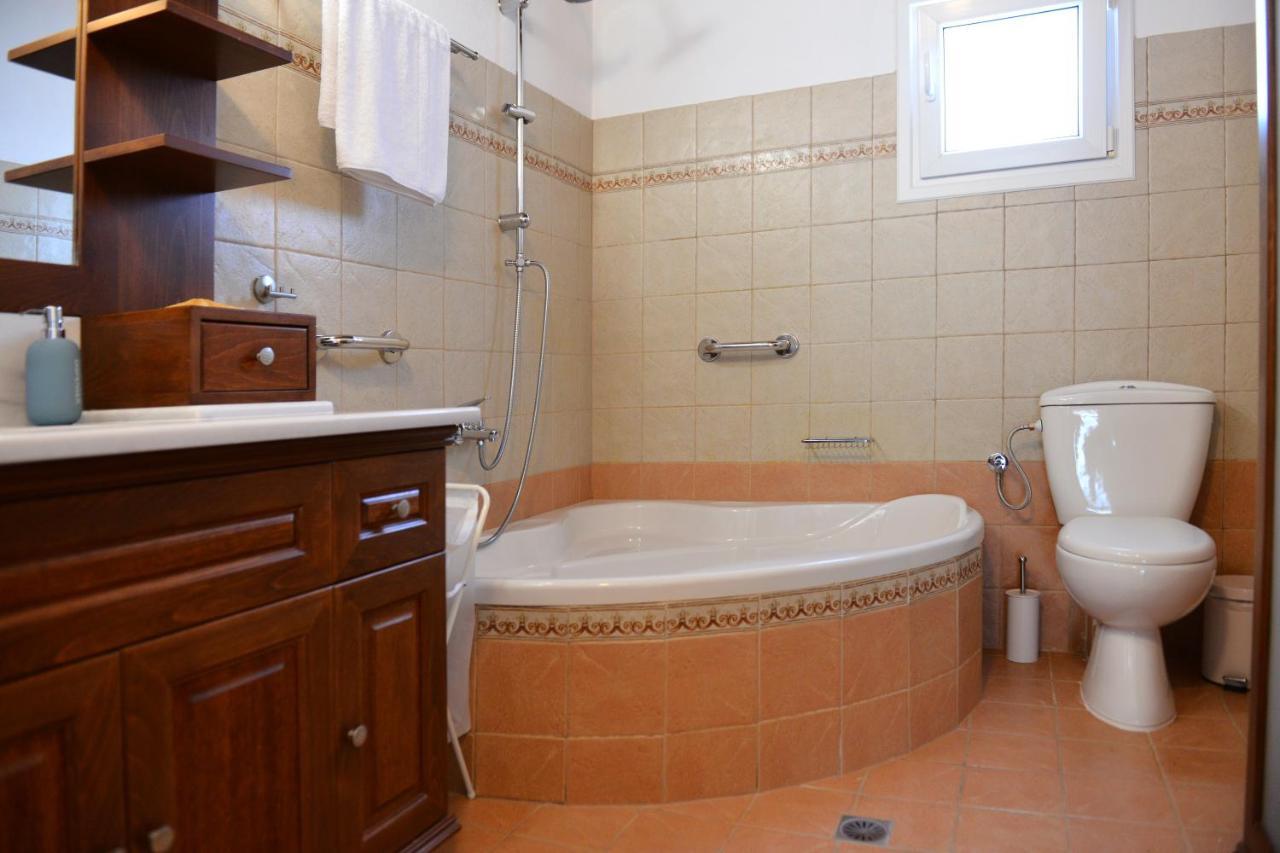 Orestis Suites 콜리오스 외부 사진